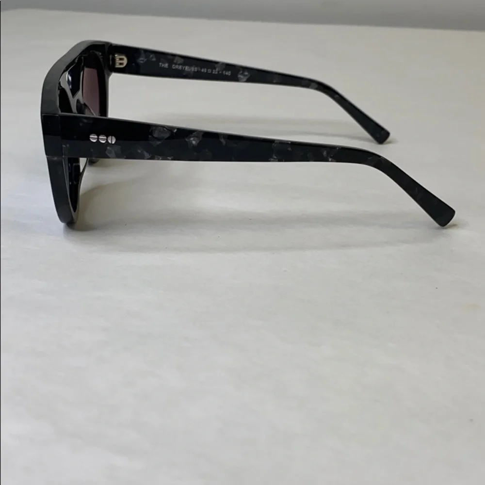 KOMONO sunglasses Dreyfuss Black Marble Sunglasses (NEW)